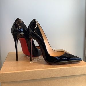 ❤️SOLD❤️ Christian Louboutin So Kate Black Leather Stiletto Heel Pumps 37 1/2